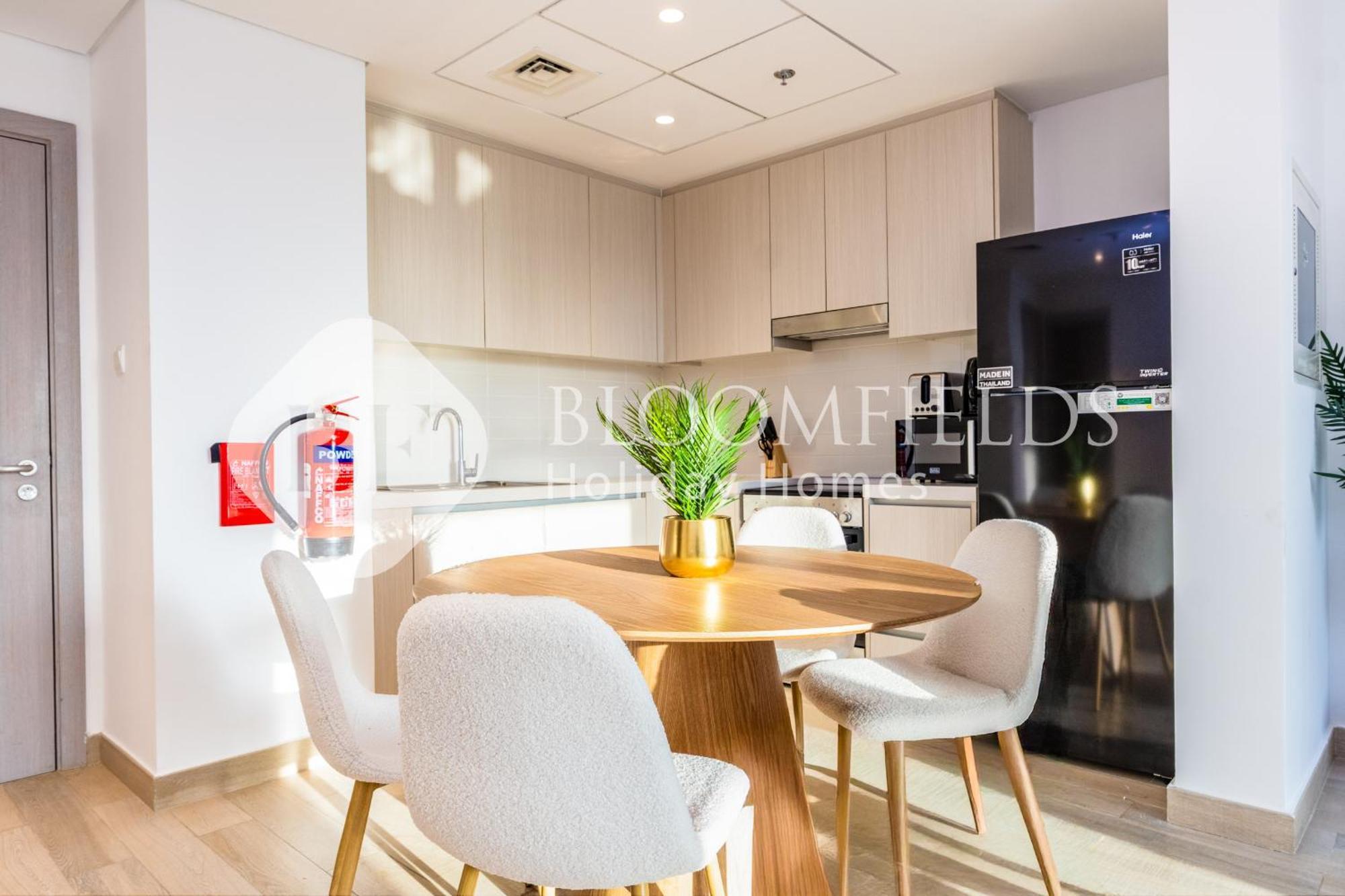 Bloomfields 1br Deluxe In Water Edge Abou Dabi